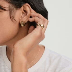 Charlotte Bold Hoops