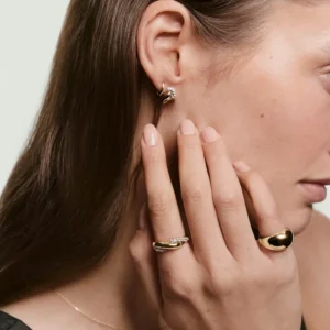 Dôme Brioche Pavé Lab Grown Sapphire Ring